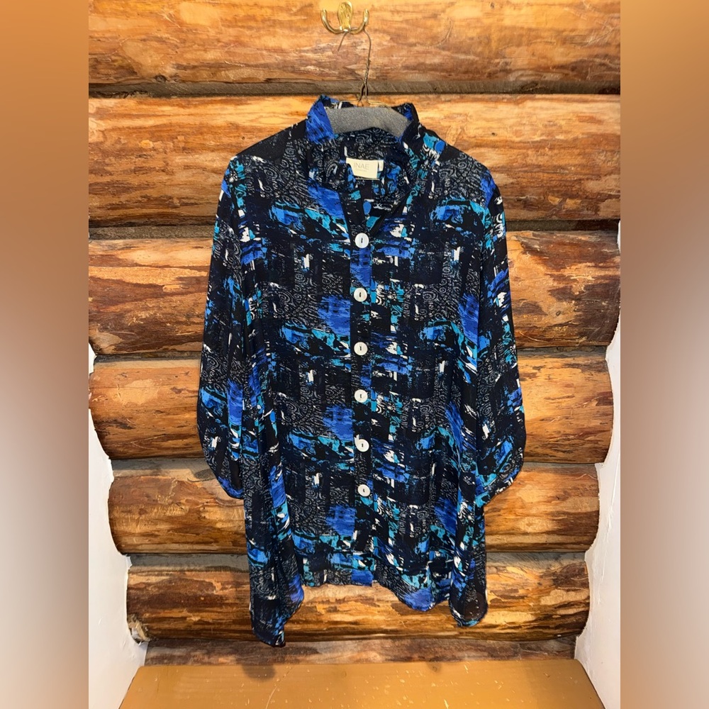 💙Beautiful Vibrant Colored S Inae Collection Top